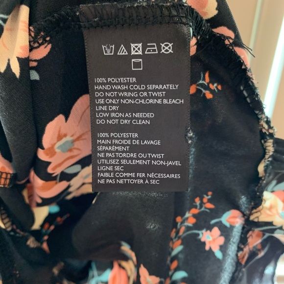 UO Pins and Needles Floral Romper - Picture 8 of 12